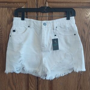 Kancan NWT Women's Estilo Distressed White Denim Jean Shorts Size 5/26 Fray Hem